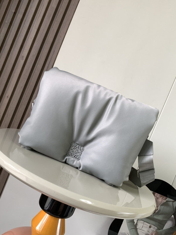 LOEWE Goya Puffer leather shoulder bag-30*20.5*10CM