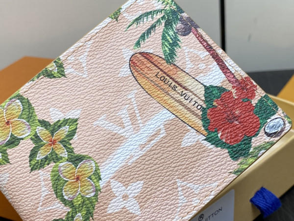 l**is V*t*n slender wallet-11*8.5*2cm