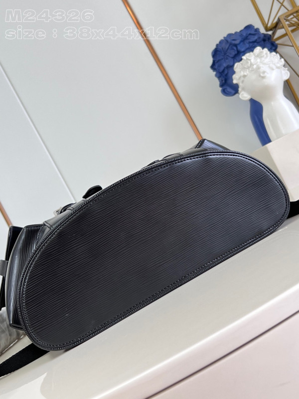 l**is V*t*n christopher-38844*12.5cm