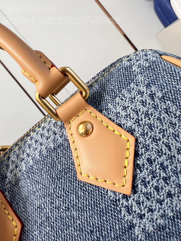 l**is V*t*n nano speedy-16-10-7.5cm