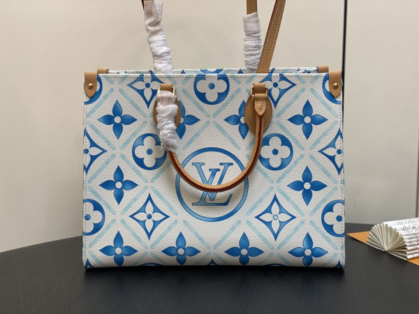 l**is V*t*n onthego mm-35*27*14cm