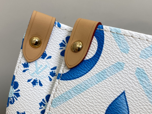 l**is V*t*n onthego mm-35*27*14cm