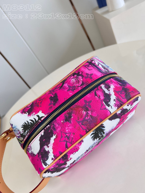 l**is V*t*n locker dopp kit bag-23*13*12cm