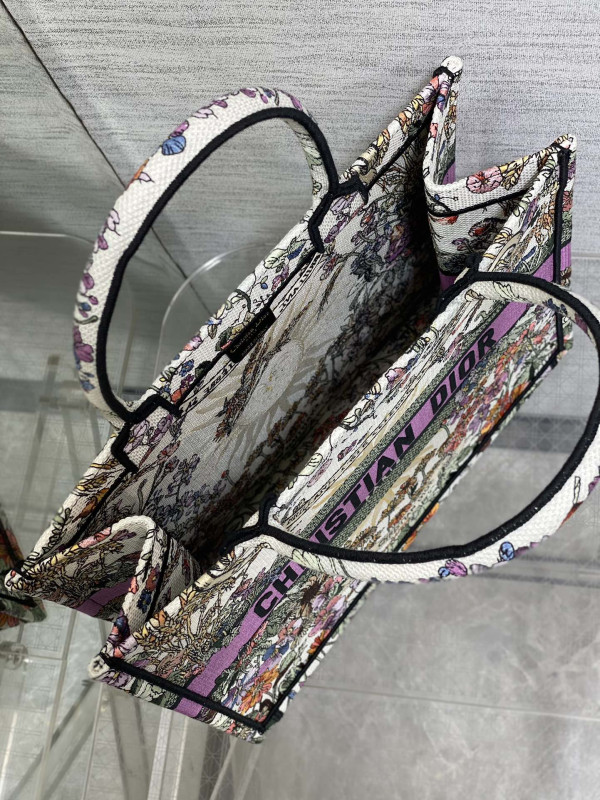 medium D*or book tote-36*18*28cm