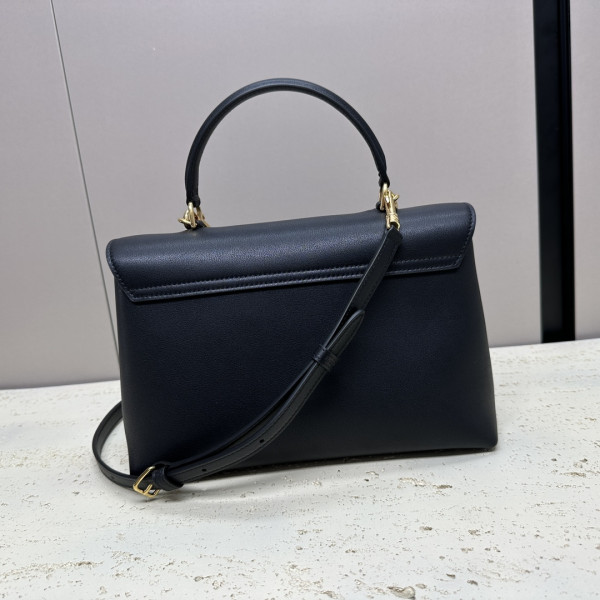 Ce**e medium nino bag-25.5*18.5*10cm