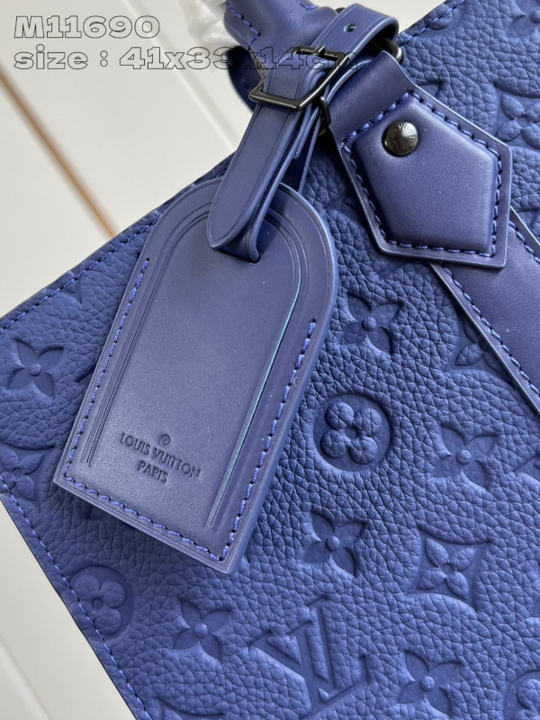 l**is V*t*n sac plat 24h-41*33*14cm