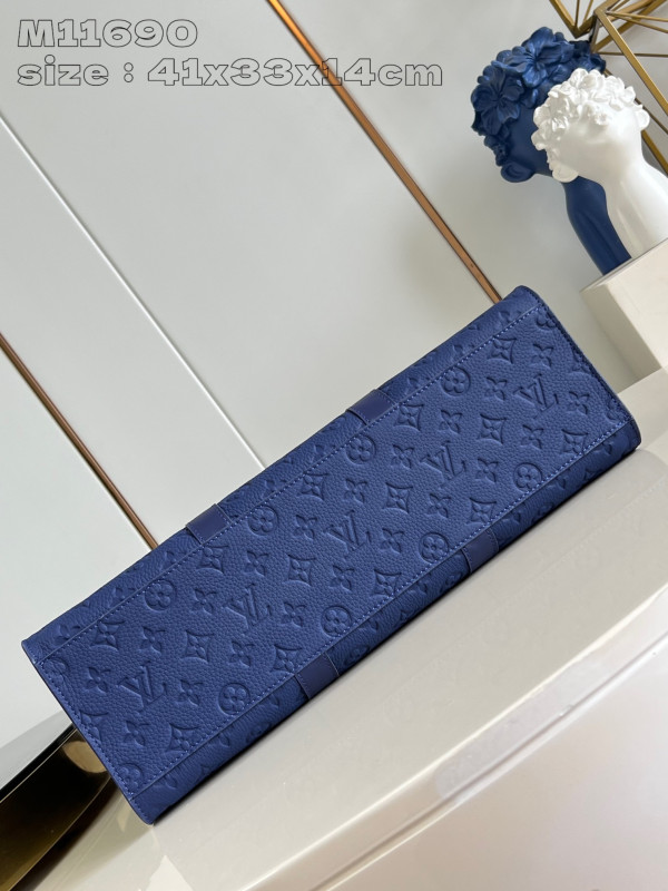 l**is V*t*n sac plat 24h-41*33*14cm