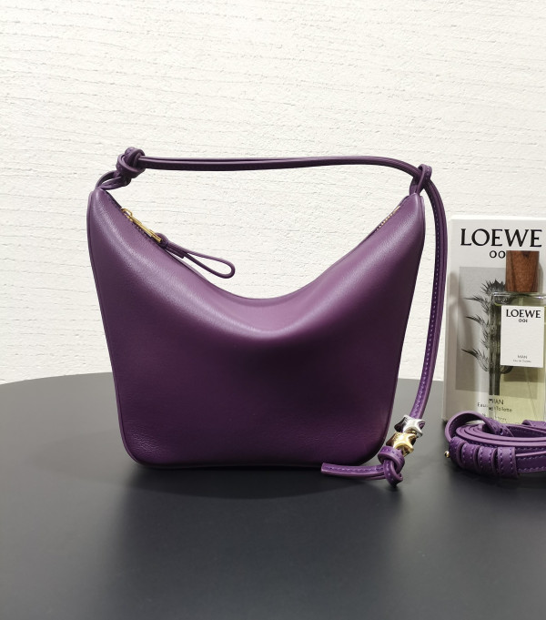 Loewe Hammock Hobo