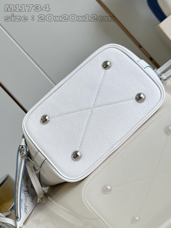 l**is V*t*n blossom pm