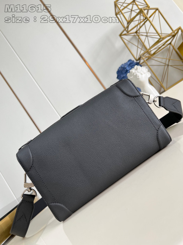 l**is V*t*n soul trunk east west-29*17.5*10cm