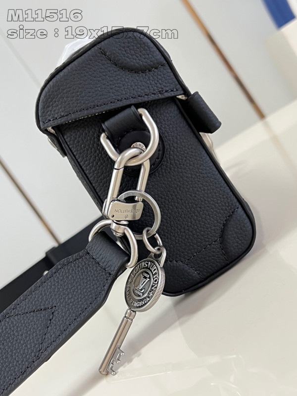 l**is V*t*n soul trunk-19*15*7cm