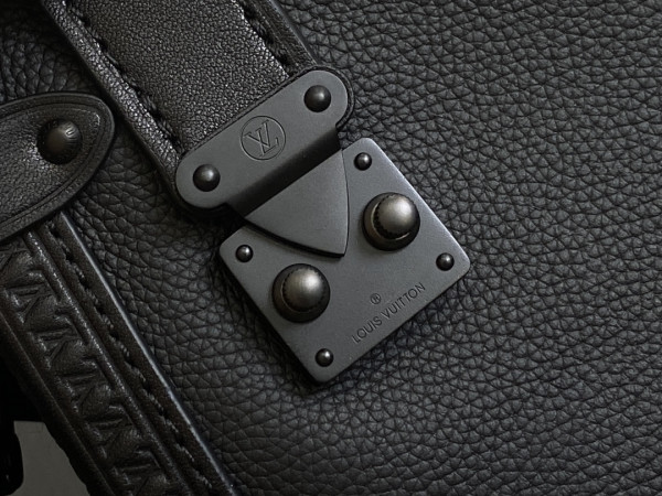 l**is V*t*n side trunk pm-21*14*6cm