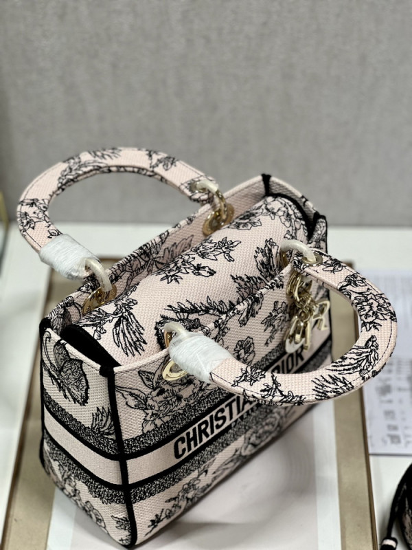 D*or medium lady d-lite bag